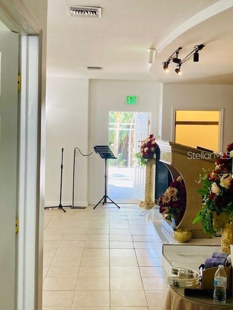 Image 54 of 79 For 106 Beresford Avenue