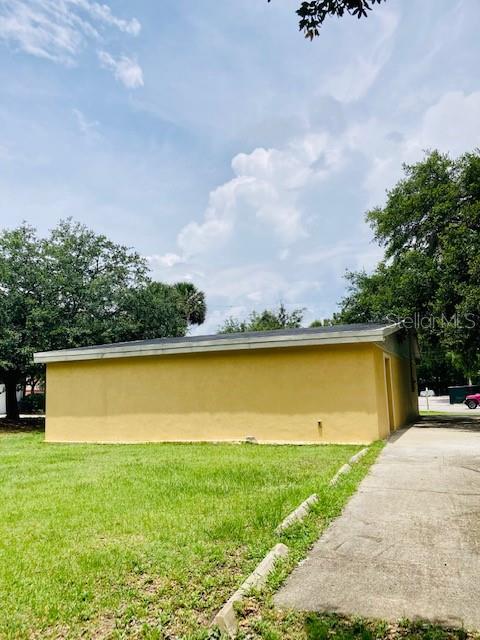 Image 65 of 79 For 106 Beresford Avenue