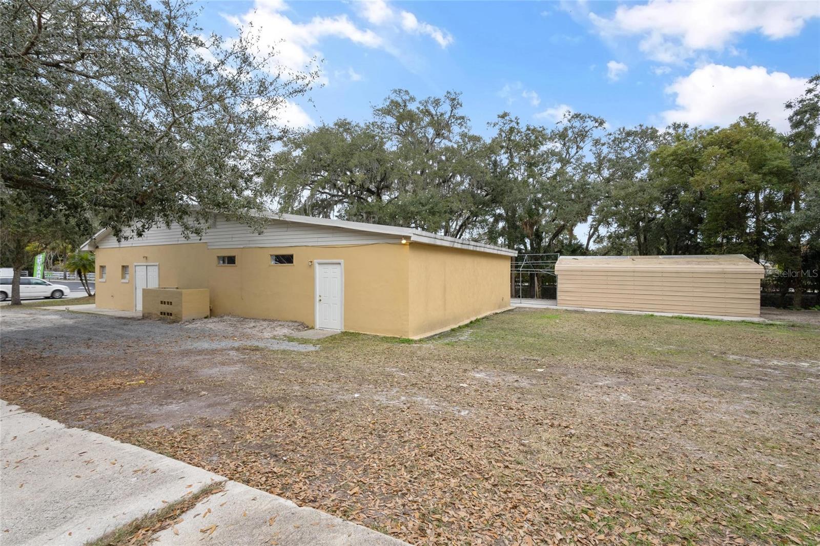 Image 72 of 79 For 106 Beresford Avenue