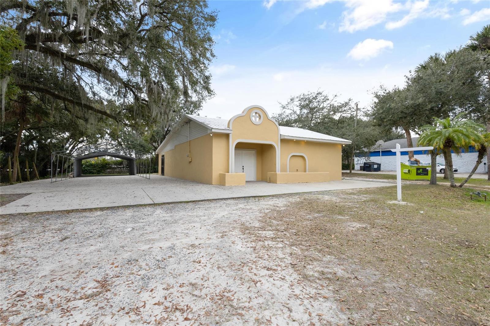 Image 77 of 79 For 106 Beresford Avenue