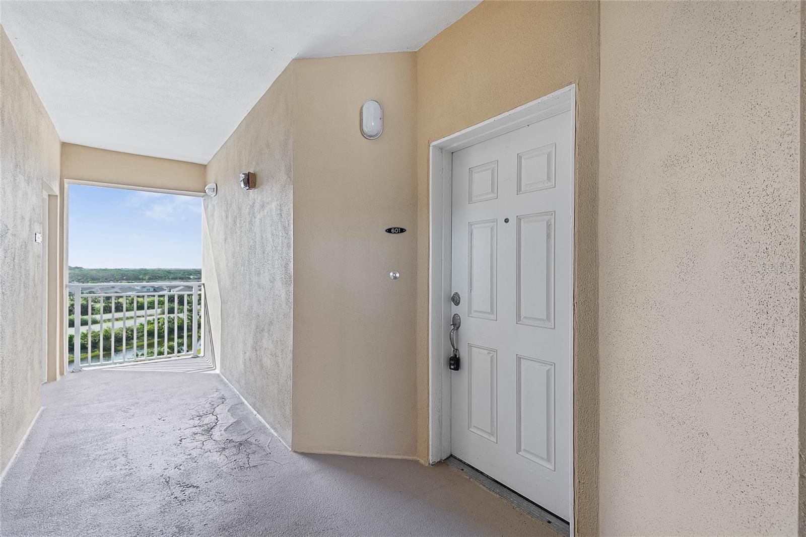 Image 65 of 95 For 80 Surfview Drive 601