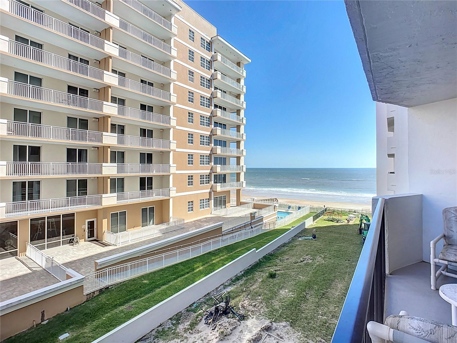 Image 2 of 50 For 1415 Ocean Shore Boulevard 309