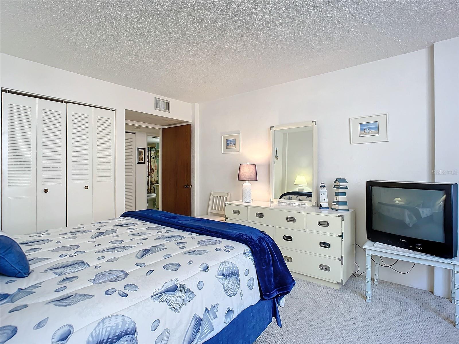 Image 29 of 50 For 1415 Ocean Shore Boulevard 309