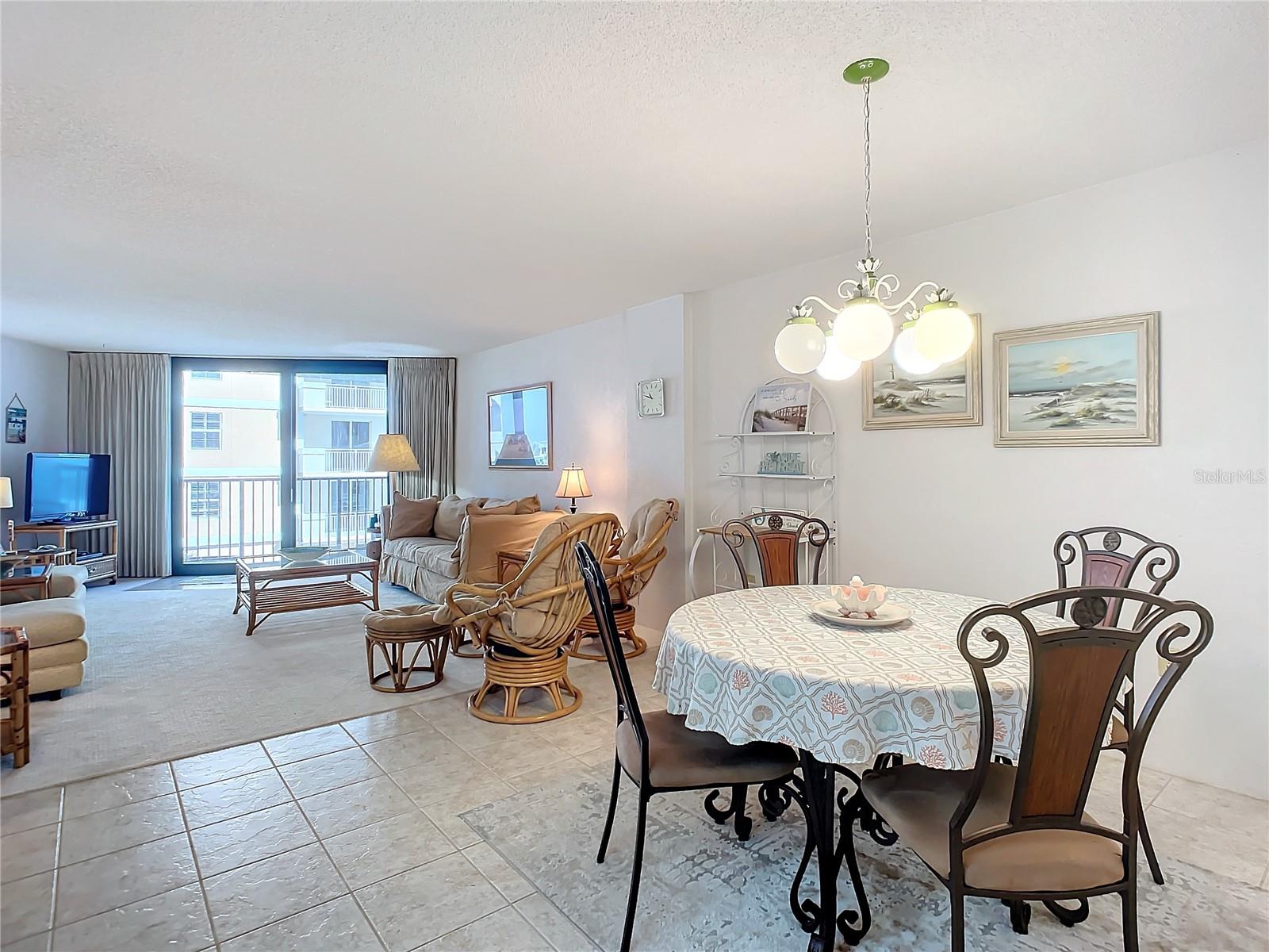 Image 8 of 50 For 1415 Ocean Shore Boulevard 309
