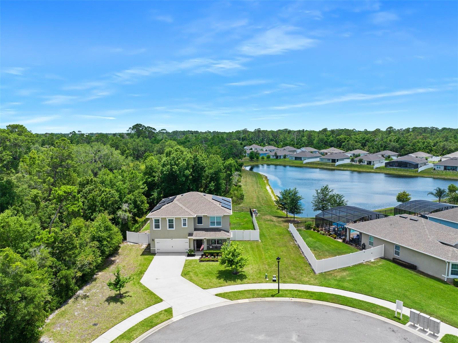 Image 4 of 52 For 210 Jacobs Landing Court