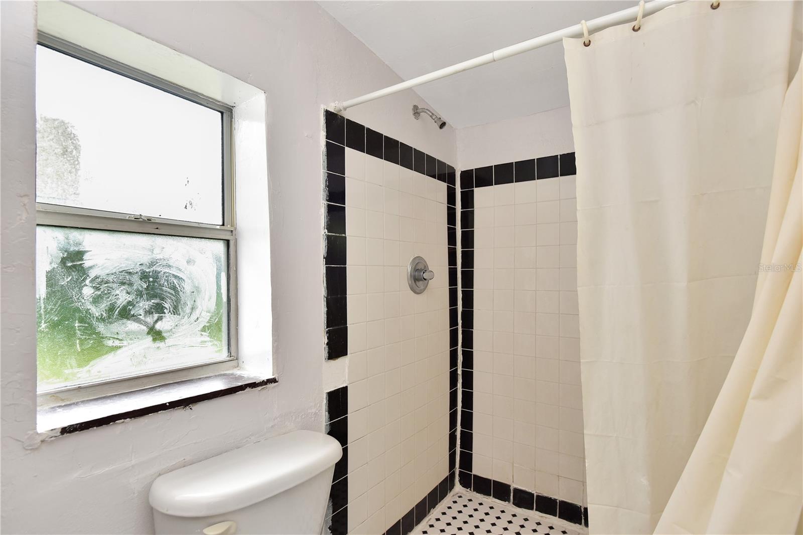 Image 40 of 42 For 1028 Ridgewood Avenue