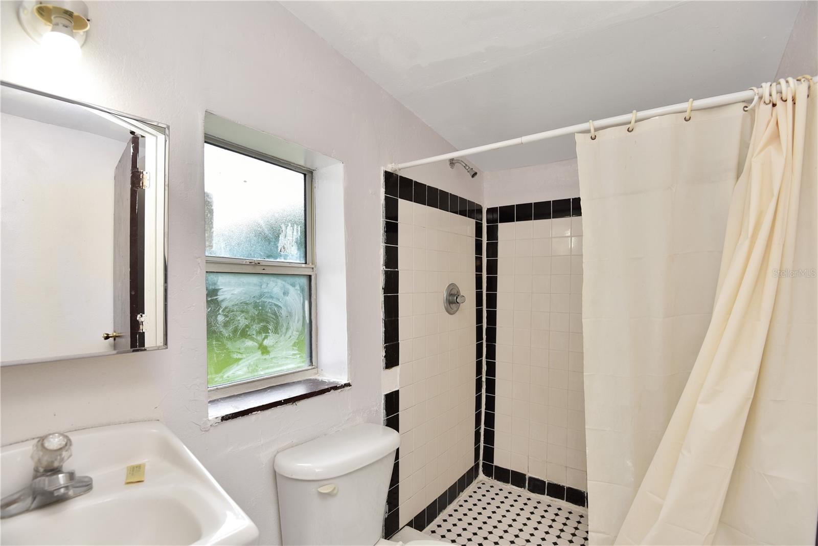 Image 41 of 42 For 1028 Ridgewood Avenue