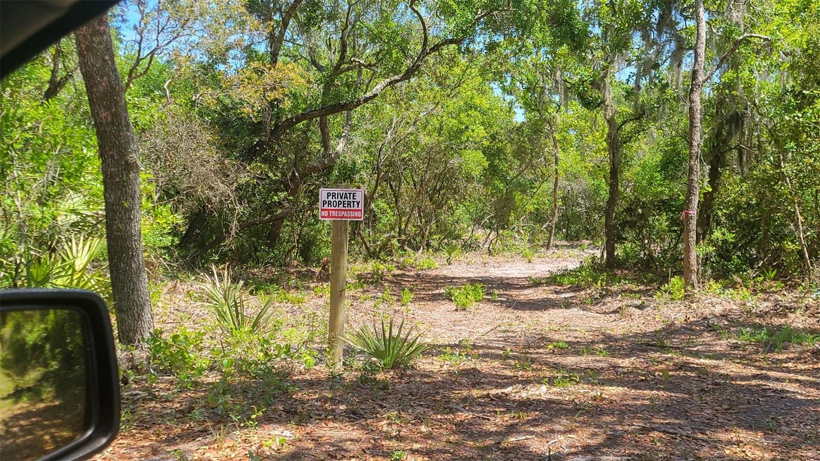 Image 4 of 9 For St Claire Lake Drive