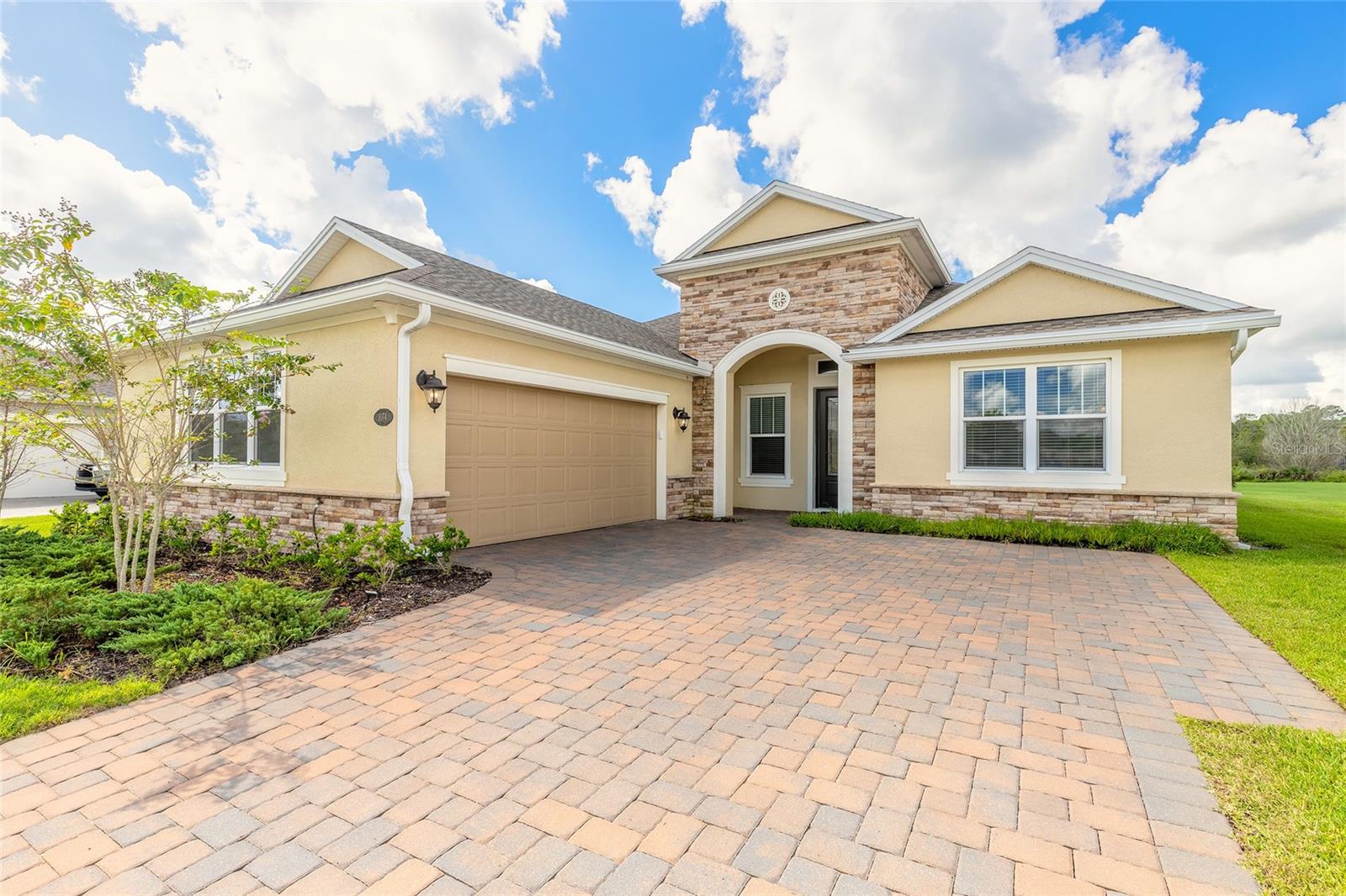 Details for 1074 Victoria Hills Drive S, DELAND, FL 32724