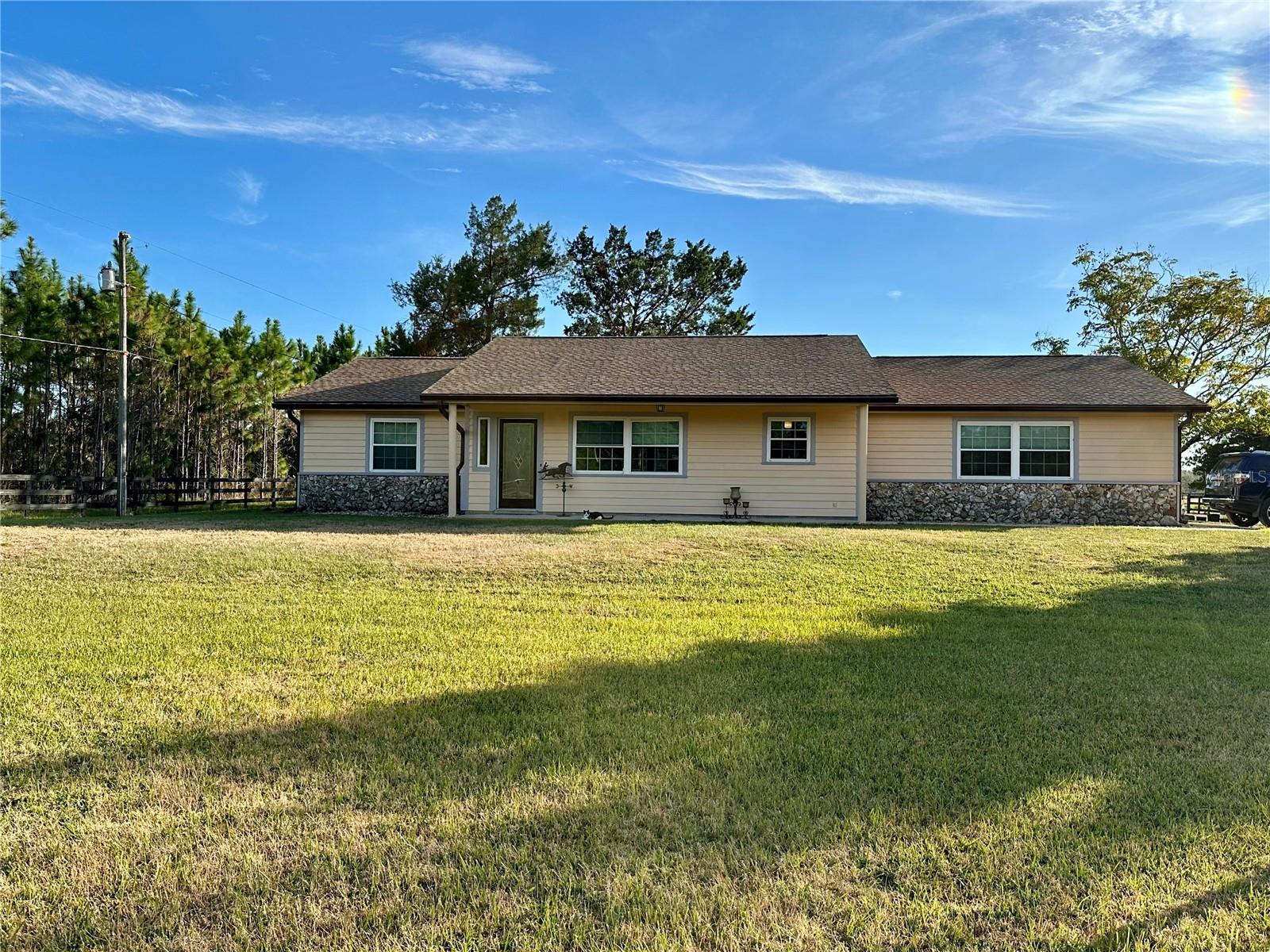 Details for 1327 State Road 40, PIERSON, FL 32180