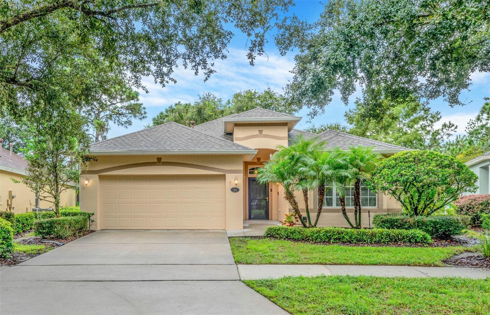 Details for 104 Apremont Court, DELAND, FL 32724