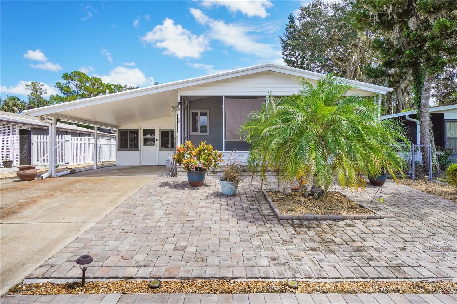 Details for 121 Moss Drive, DEBARY, FL 32713