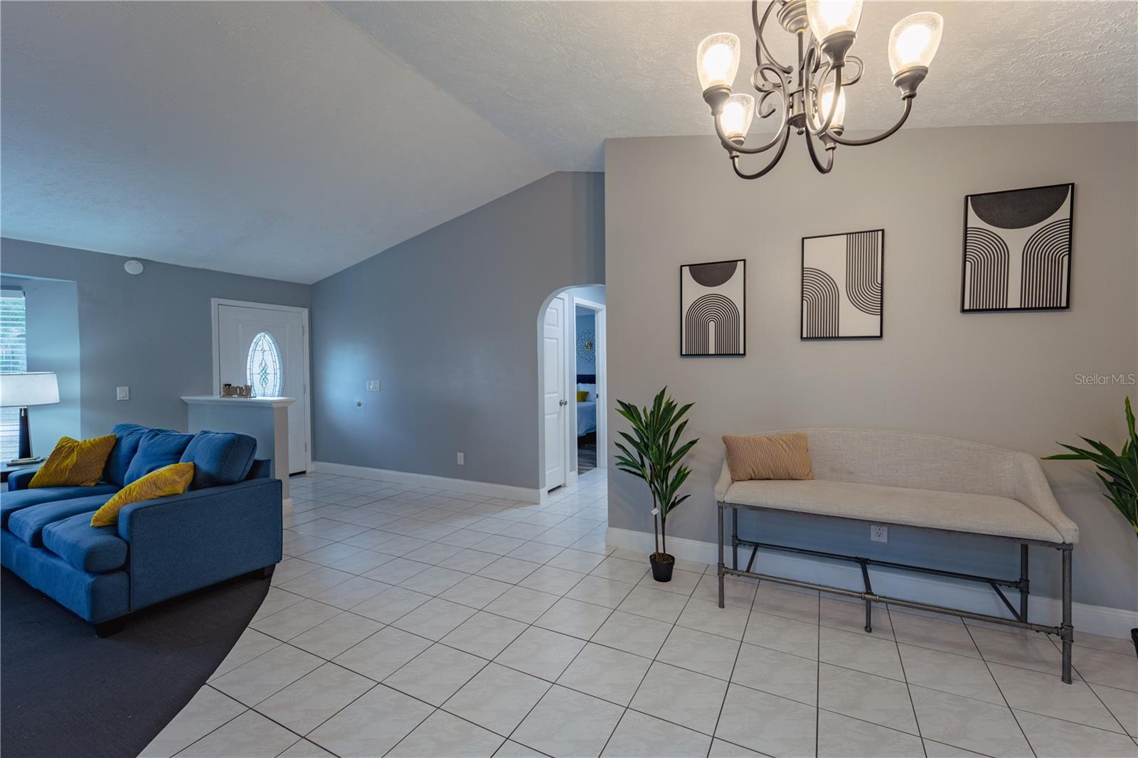 Image 10 of 33 For 1020 Hanford Drive