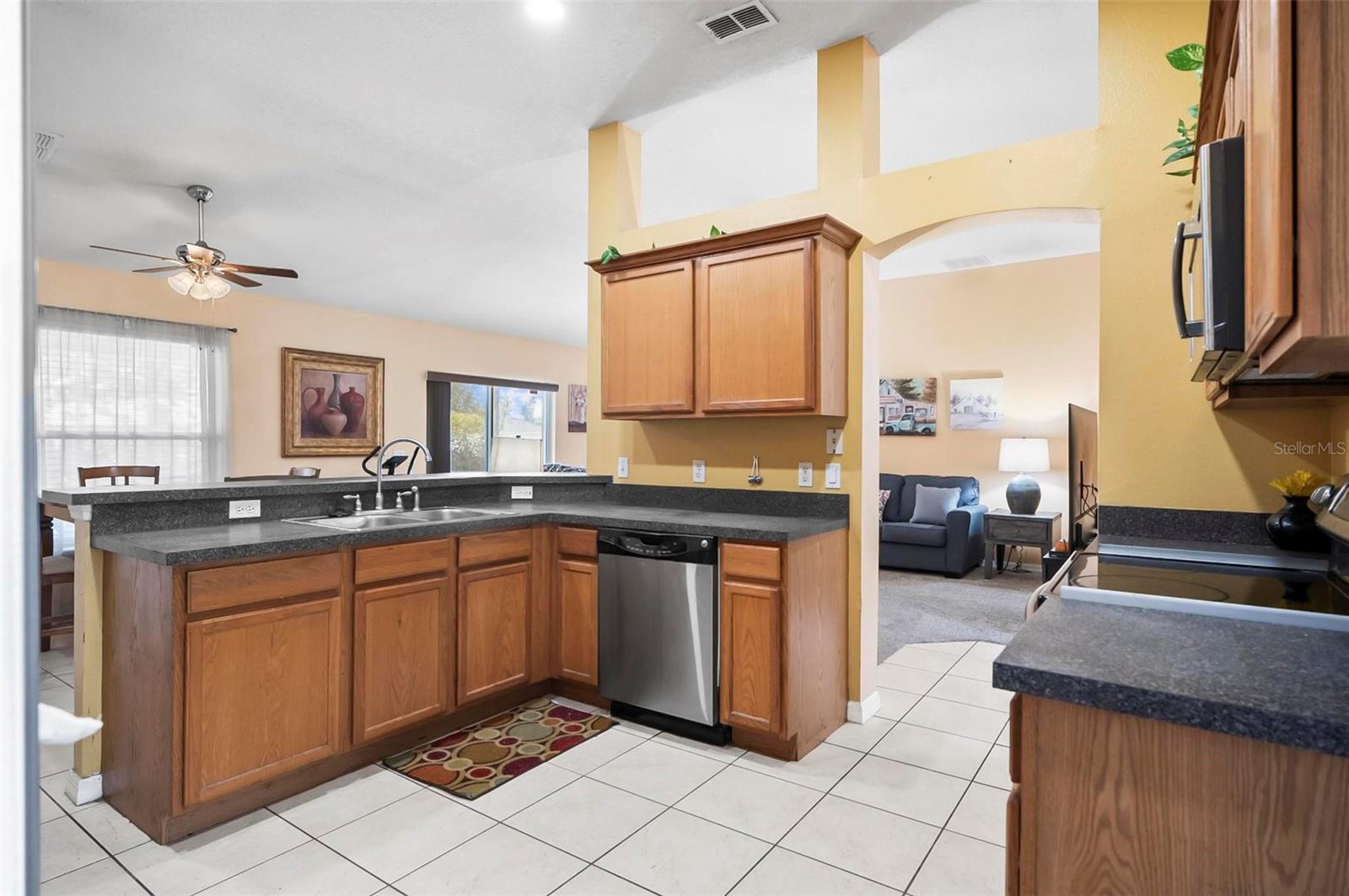 Image 20 of 50 For 2063 Killinger Street