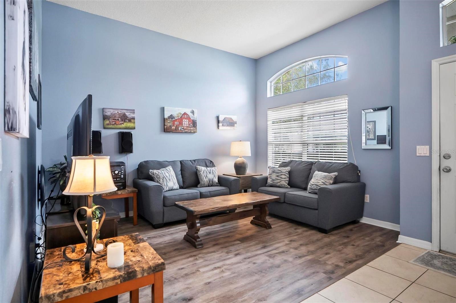 Image 4 of 50 For 2063 Killinger Street