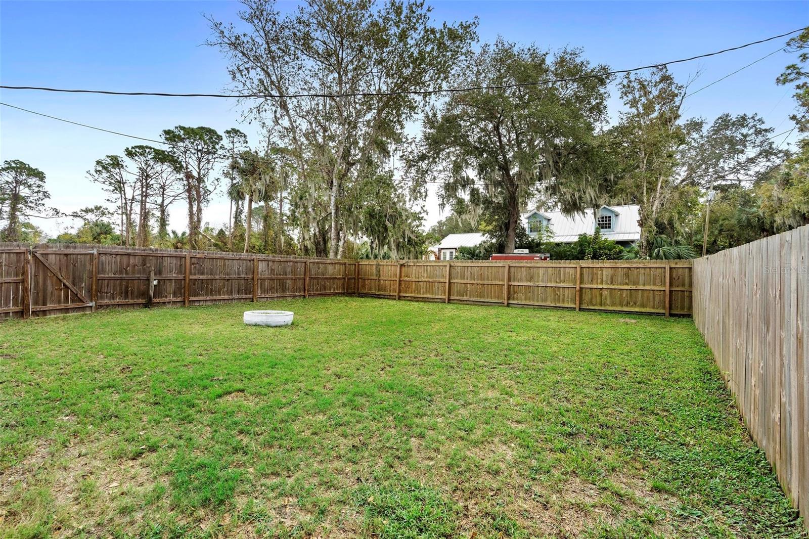 Image 30 of 40 For 2730 Woodland Drive