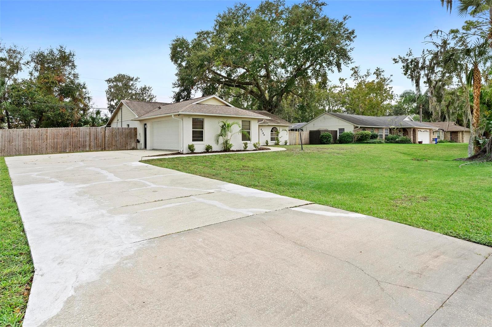 Image 36 of 40 For 2730 Woodland Drive