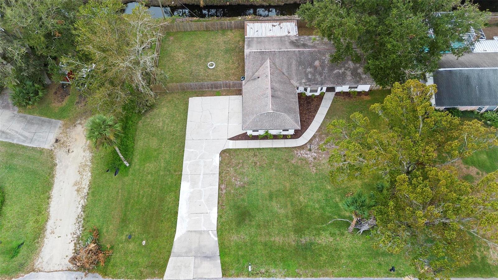 Image 38 of 40 For 2730 Woodland Drive