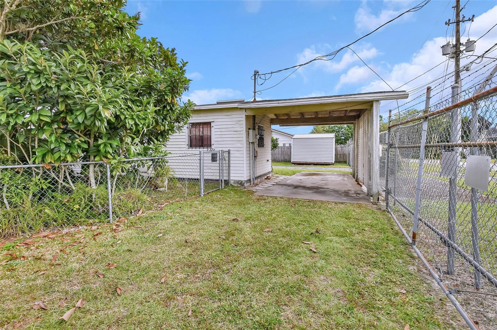 Image 12 of 24 For 1319 Woodland Boulevard