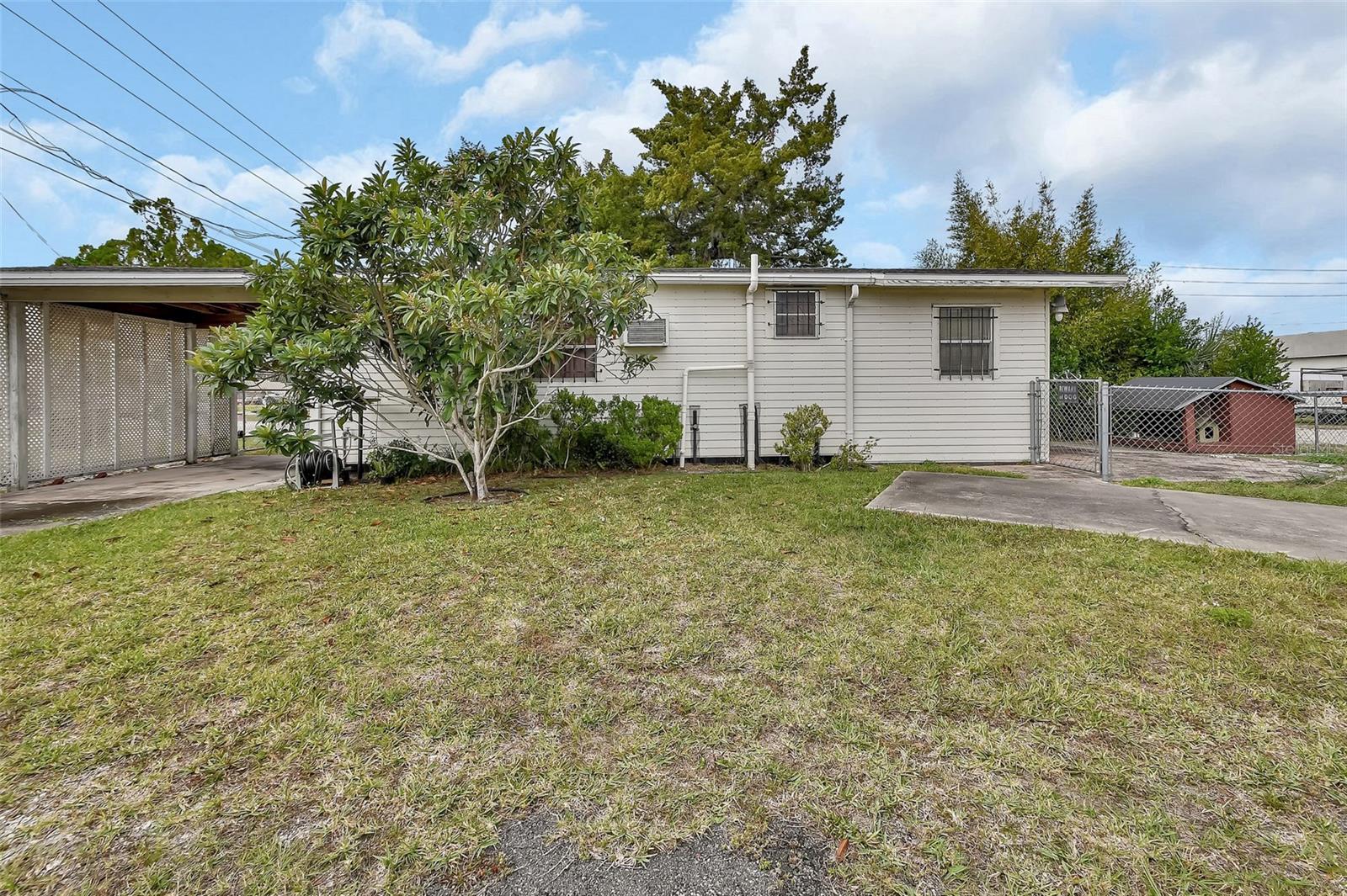 Image 14 of 24 For 1319 Woodland Boulevard