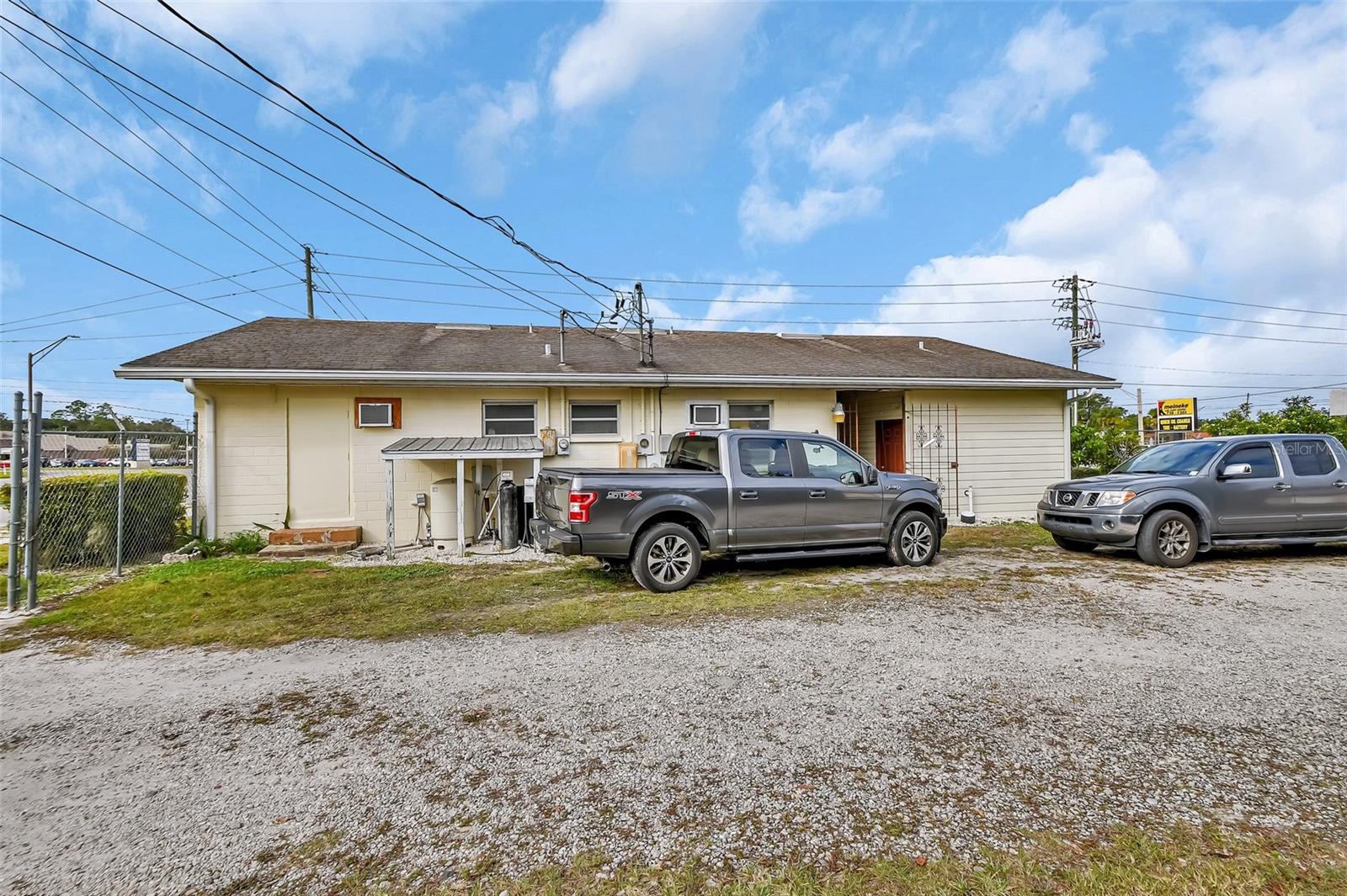 Image 9 of 24 For 1319 Woodland Boulevard