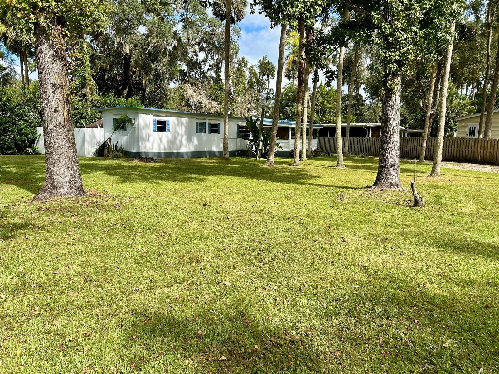 Details for 24519 Pearl Street, ASTOR, FL 32102