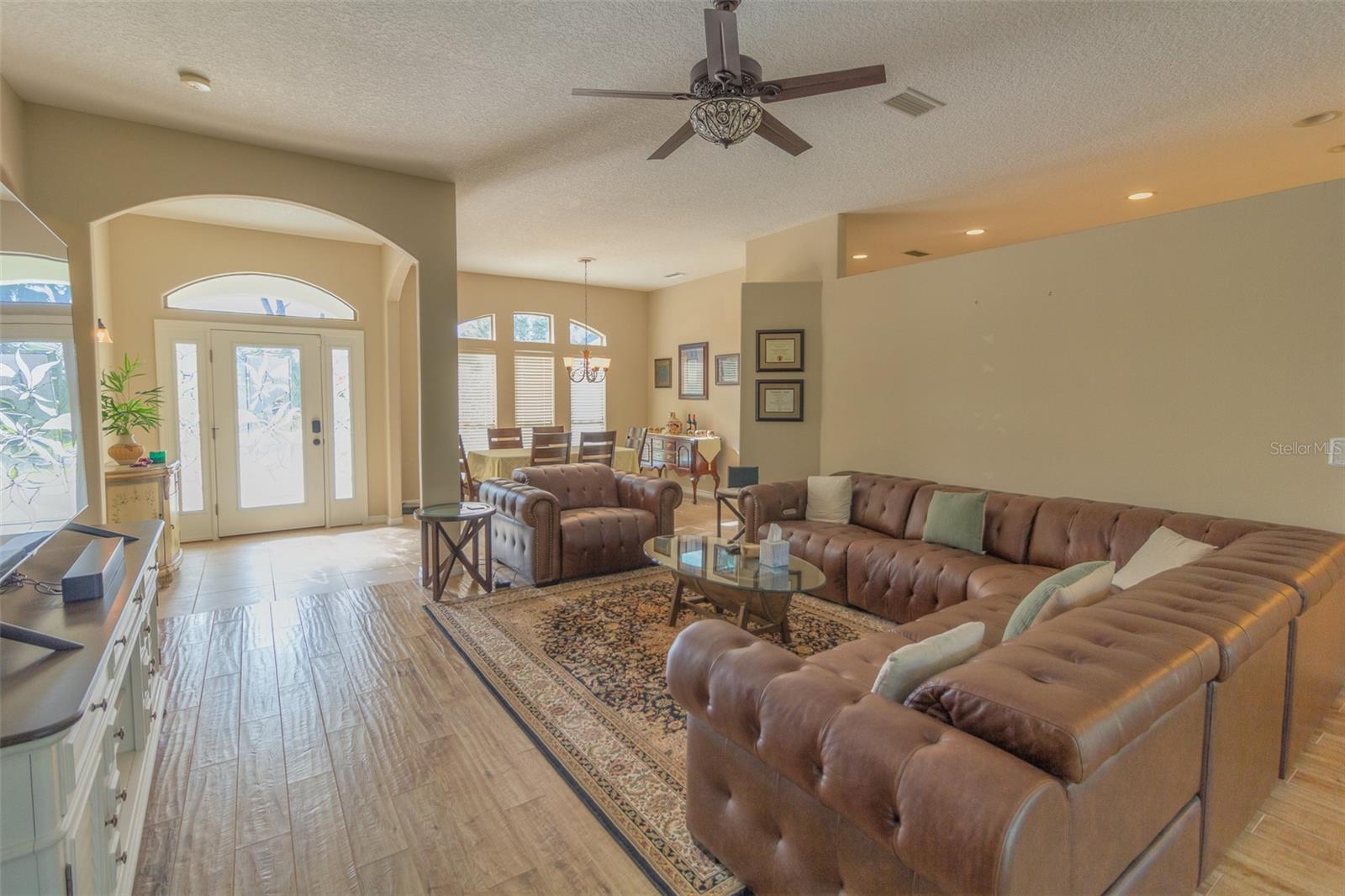 Image 2 of 19 For 3605 Galway Lane