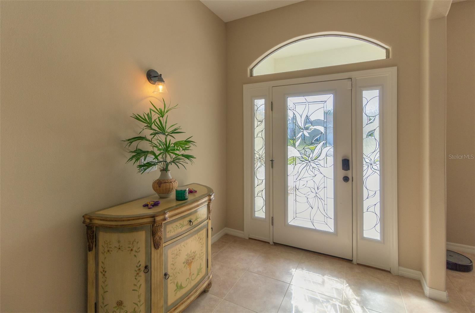 Image 4 of 19 For 3605 Galway Lane