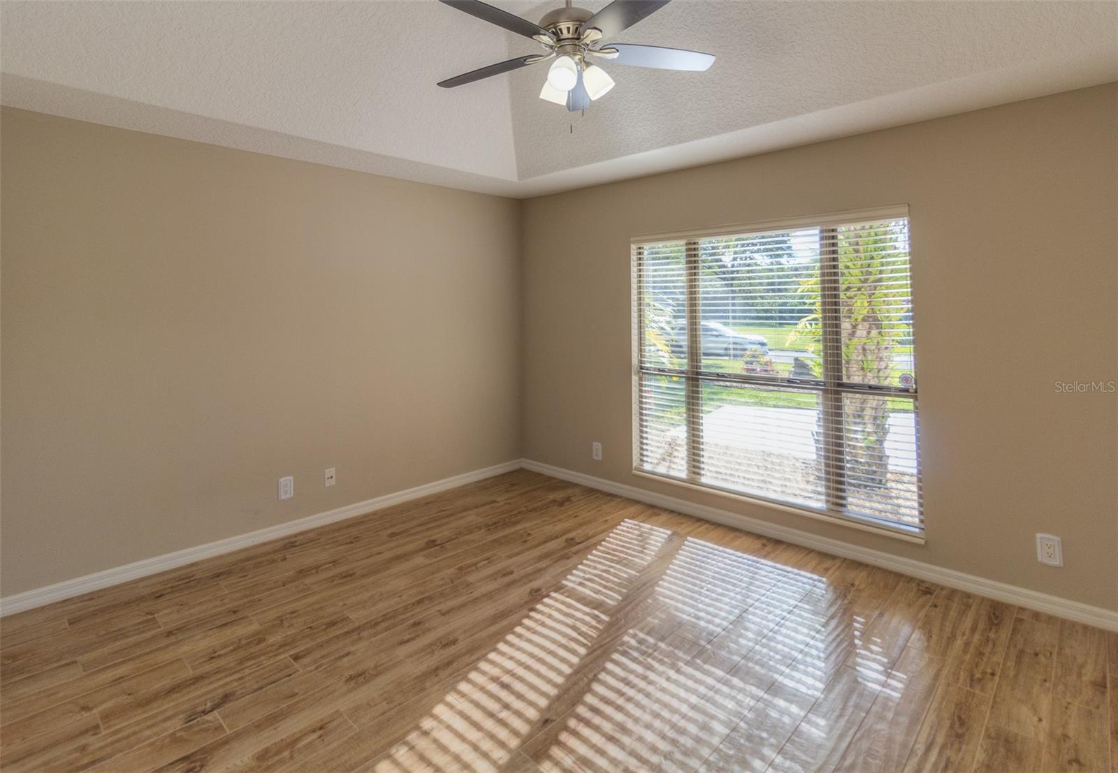 Image 9 of 19 For 3605 Galway Lane
