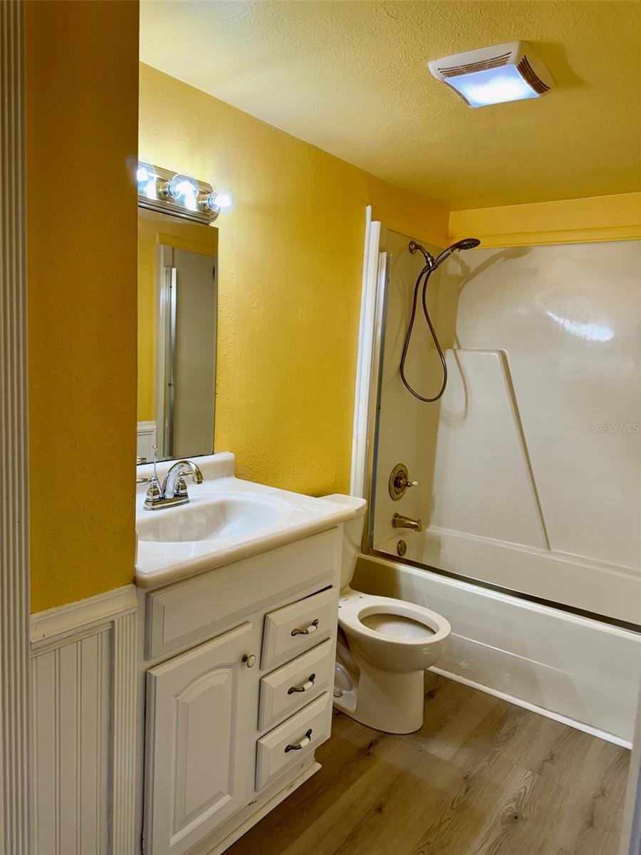 Image 10 of 11 For 334 Scottsdale Square 334