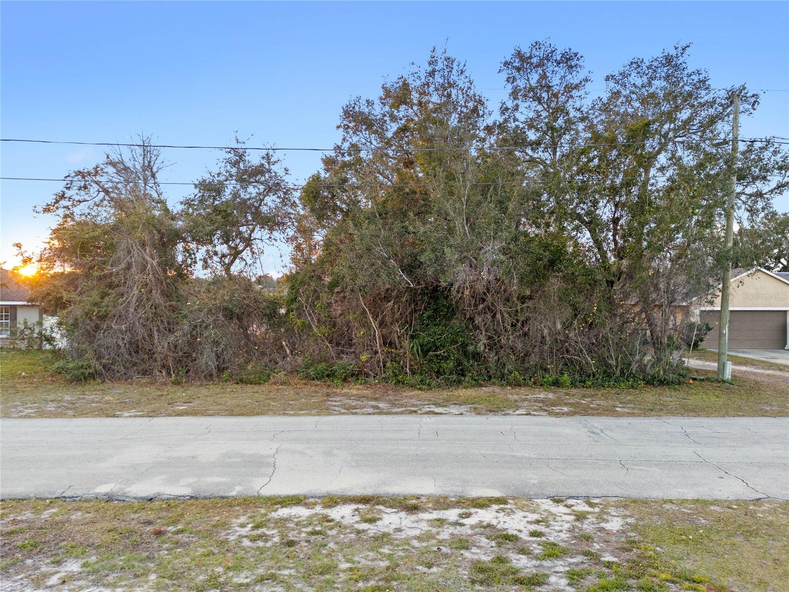 Details for 2599 Hillview Circle, DELTONA, FL 32725