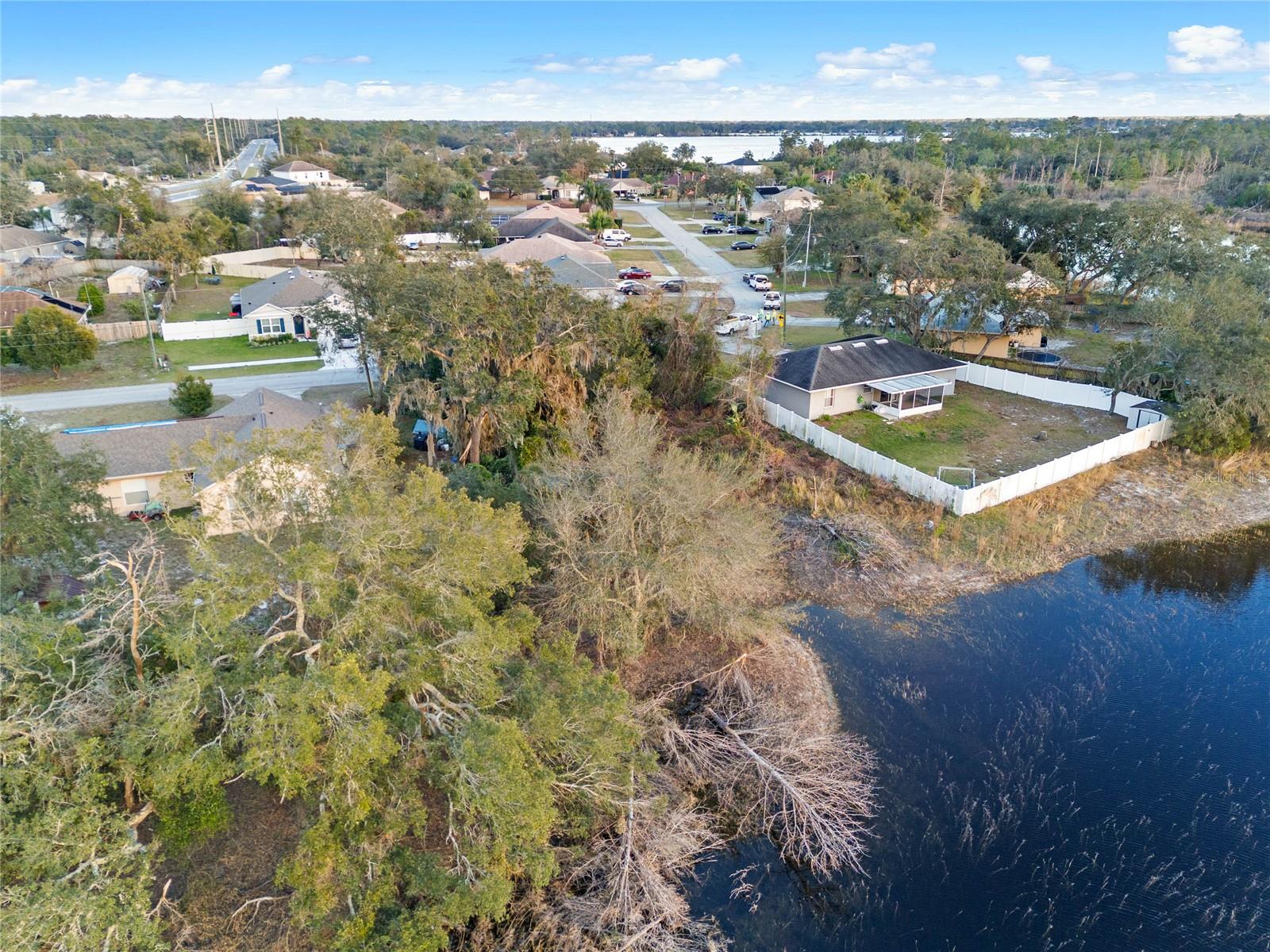 Image 15 of 26 For 2599 Hillview Circle