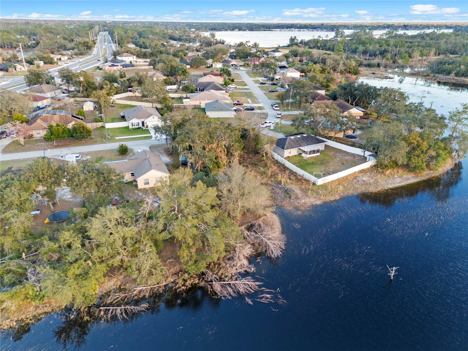 Image 16 of 26 For 2599 Hillview Circle
