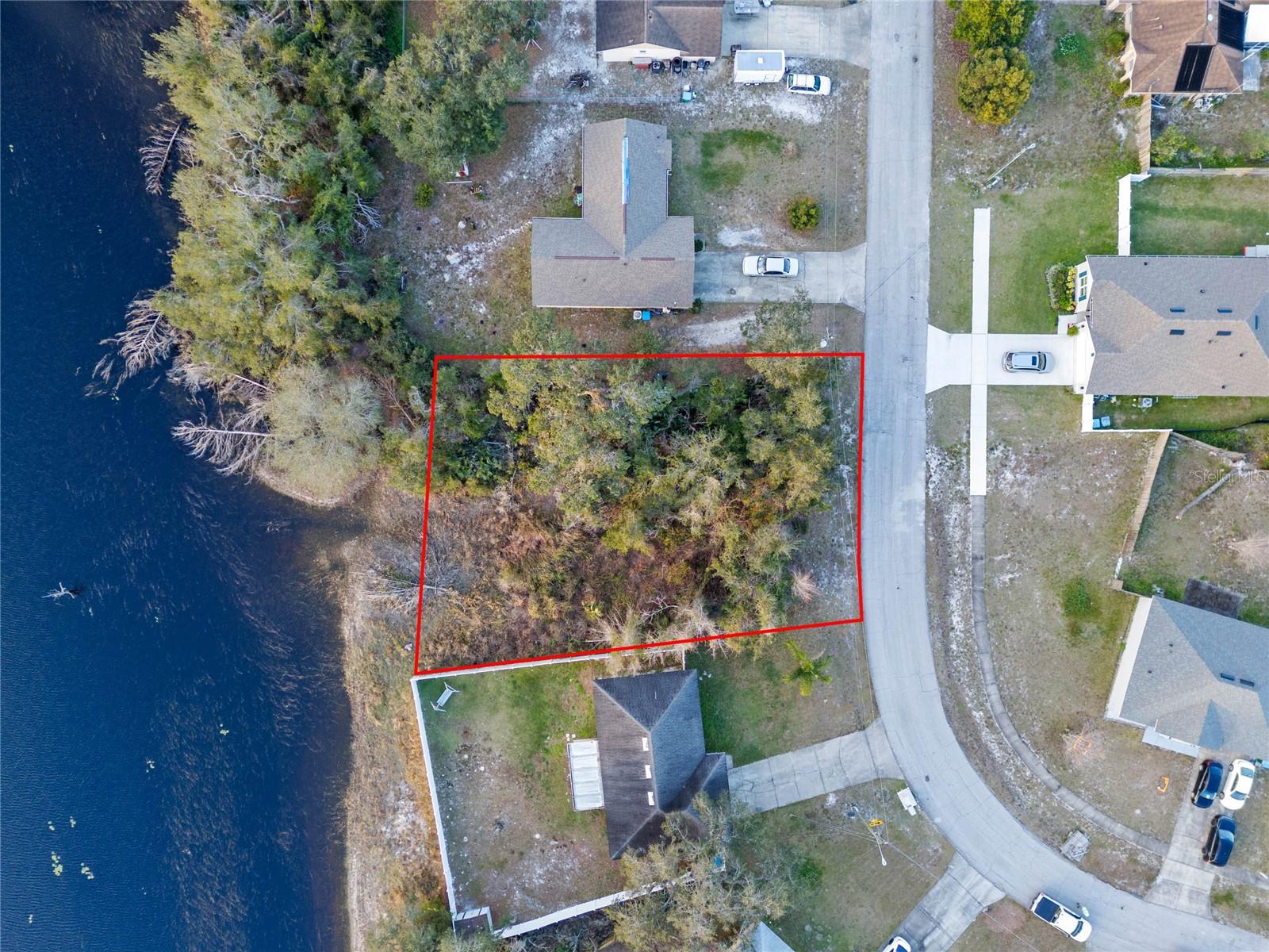 Image 21 of 26 For 2599 Hillview Circle