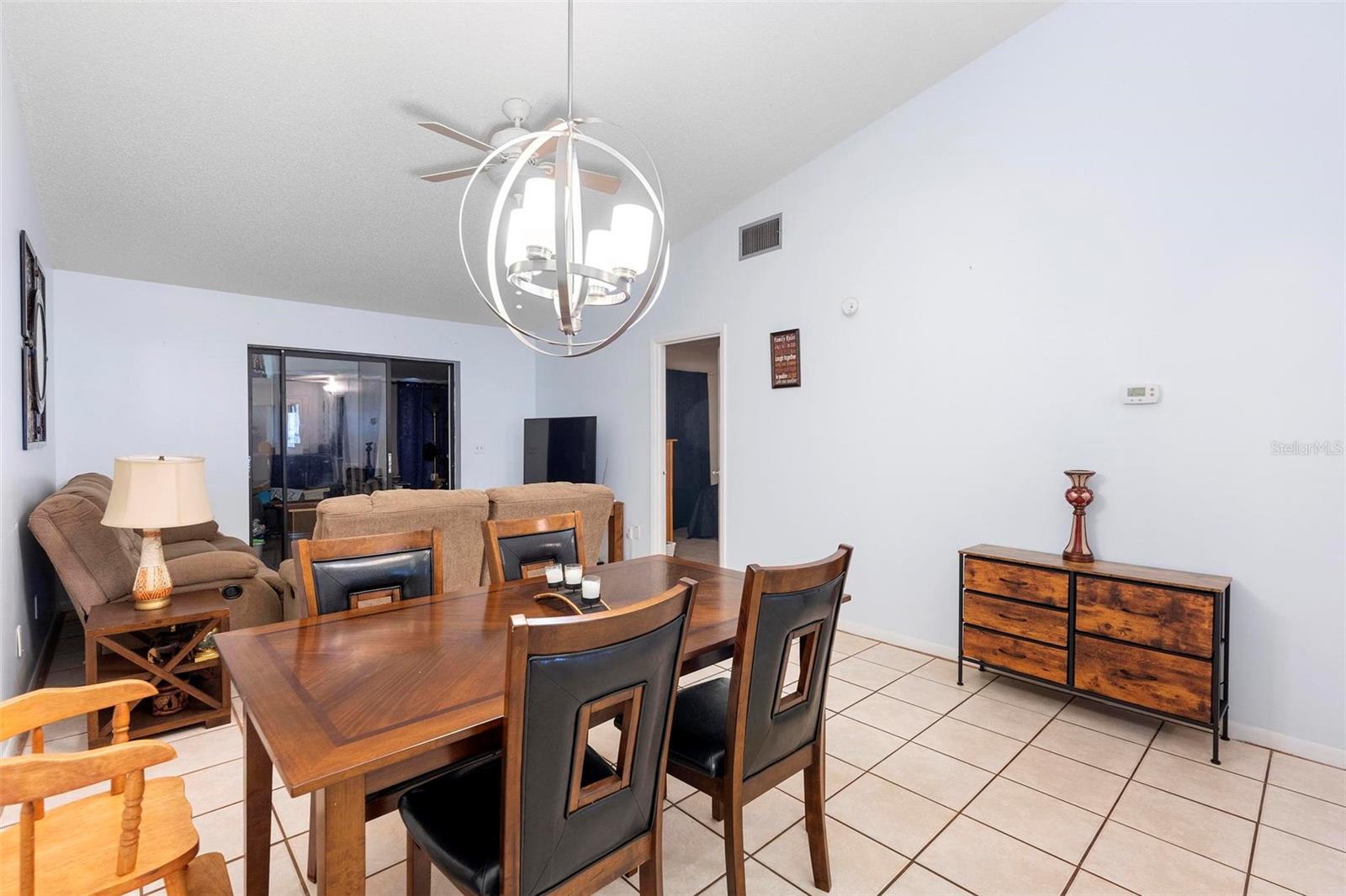 Image 17 of 31 For 245 Terrace Hill Boulevard 1e