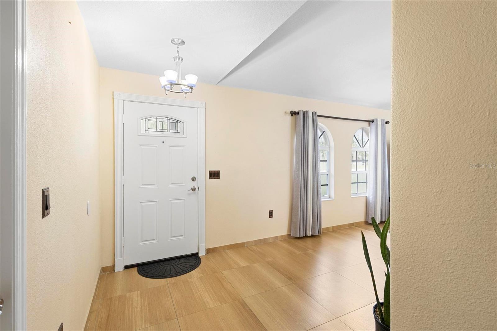 Image 4 of 34 For 583 Wilburton Drive