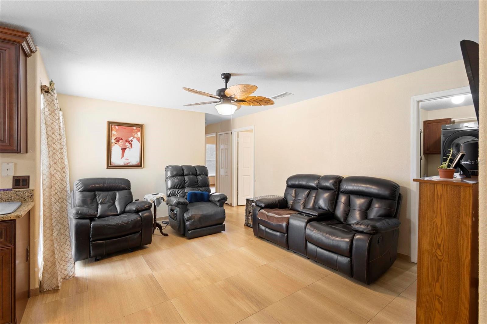 Image 9 of 34 For 583 Wilburton Drive