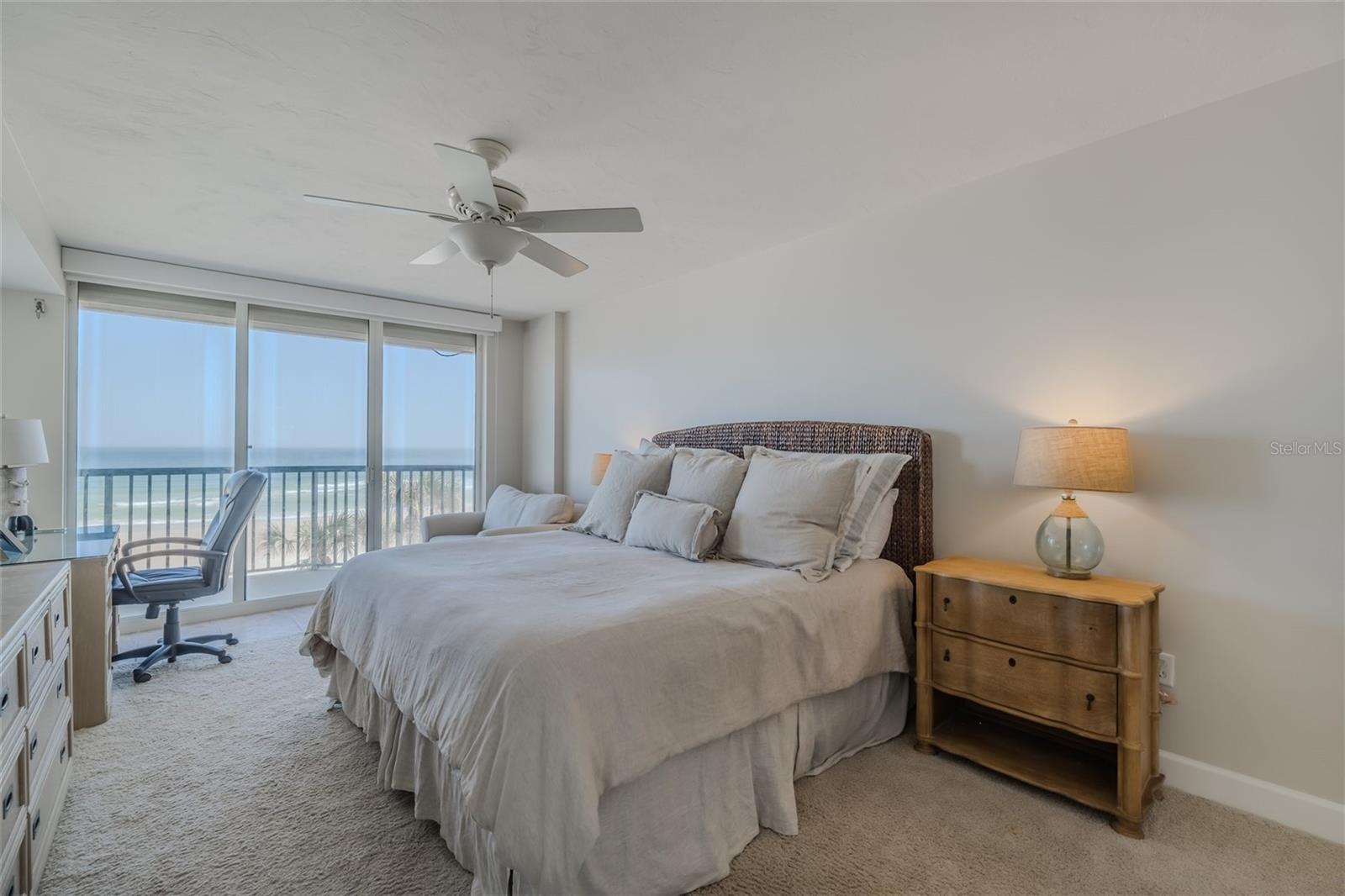 Image 17 of 51 For 4631 Atlantic Avenue S 8201