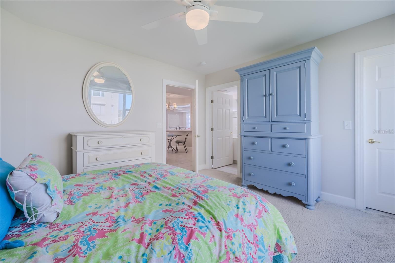 Image 24 of 51 For 4631 Atlantic Avenue S 8201