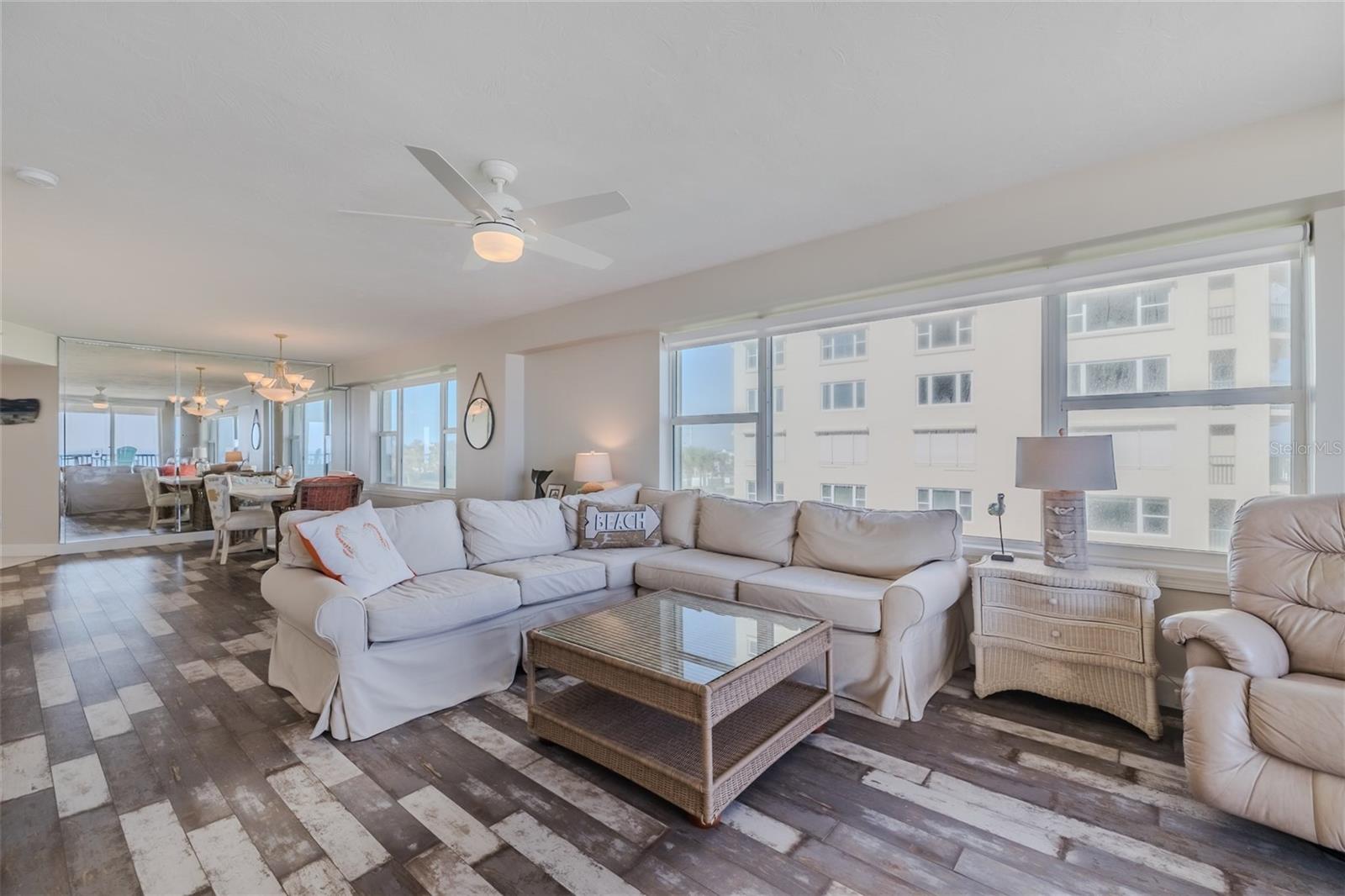 Image 8 of 51 For 4631 Atlantic Avenue S 8201