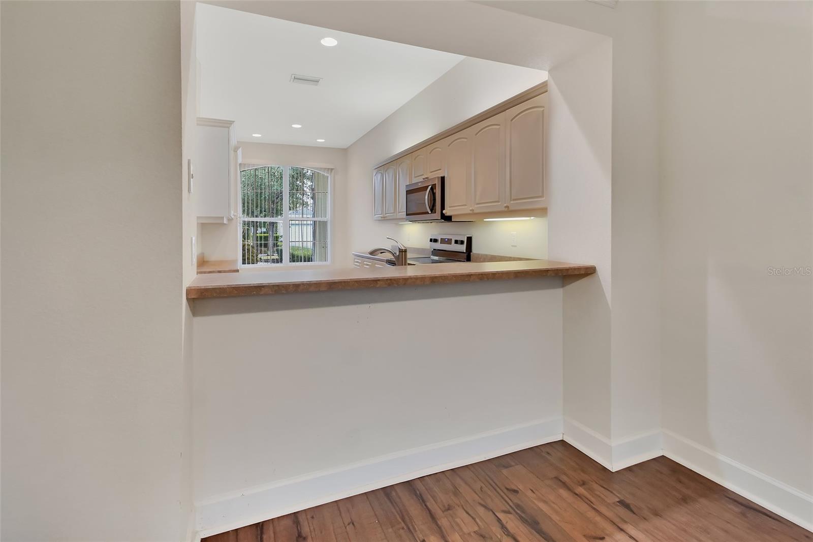 Image 11 of 42 For 1429 Carlow Circle