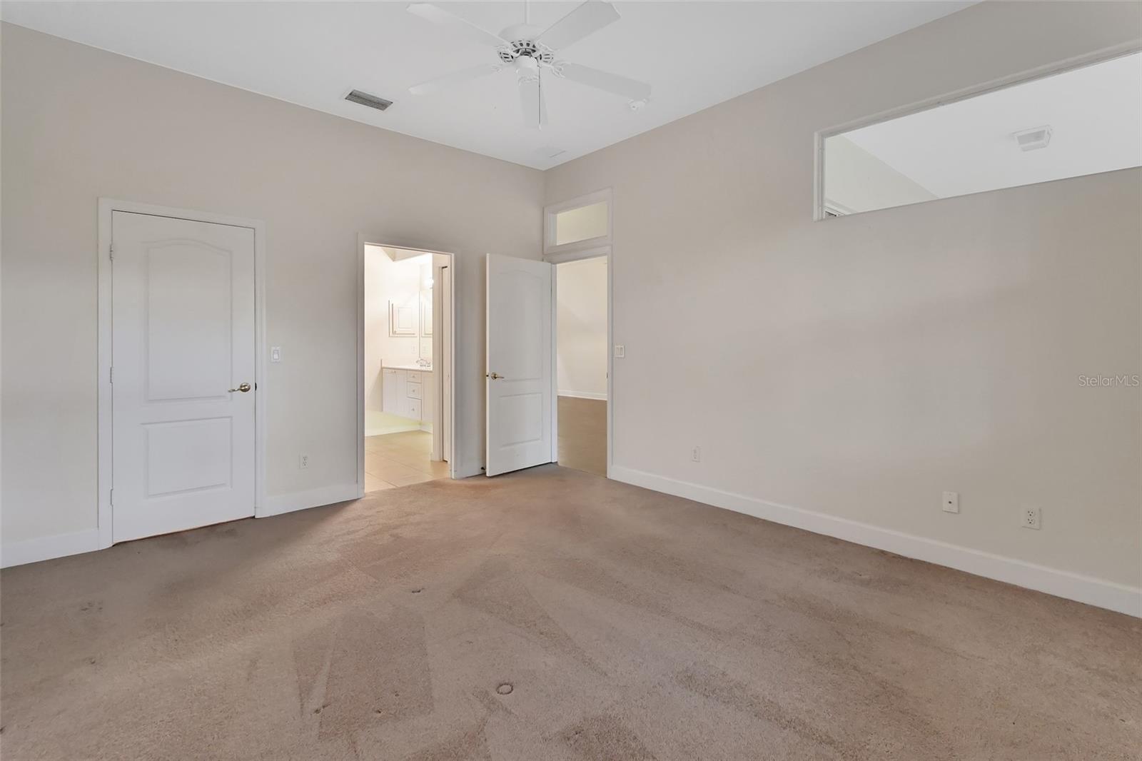 Image 14 of 42 For 1429 Carlow Circle