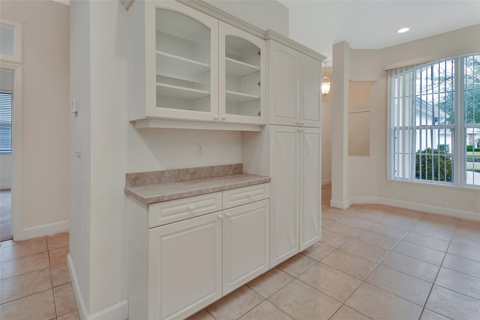 Image 8 of 42 For 1429 Carlow Circle