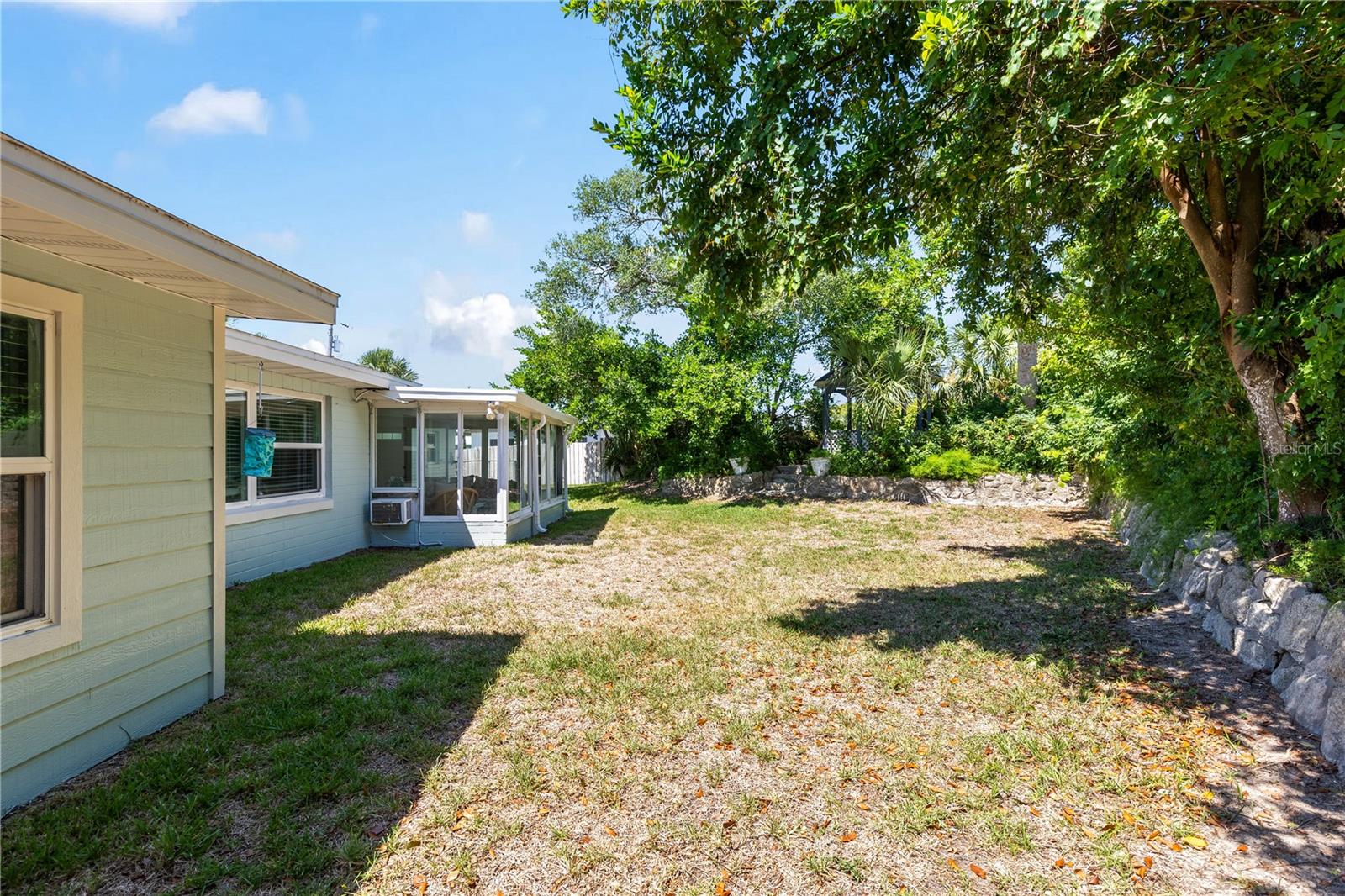 Image 48 of 51 For 72 Rockefeller Drive