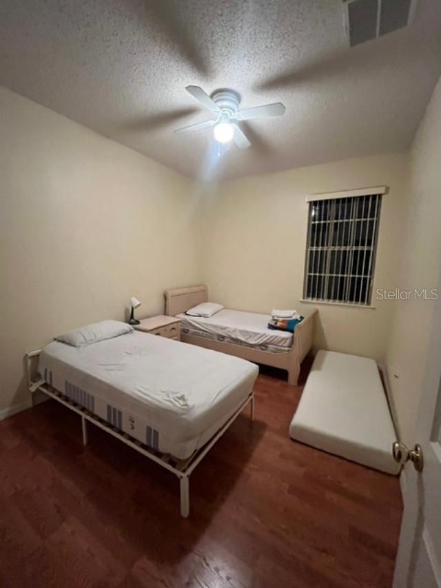 Image 9 of 13 For 2238 Windcrest Lake Circle