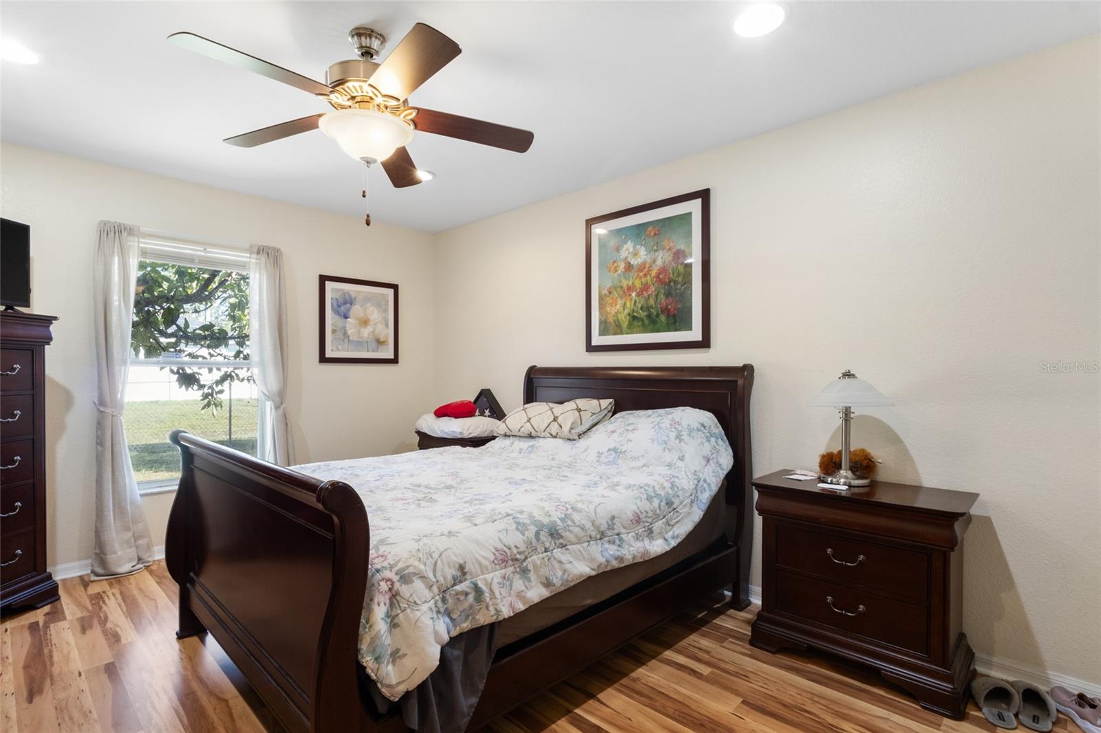 Image 14 of 28 For 723 Pelican Court