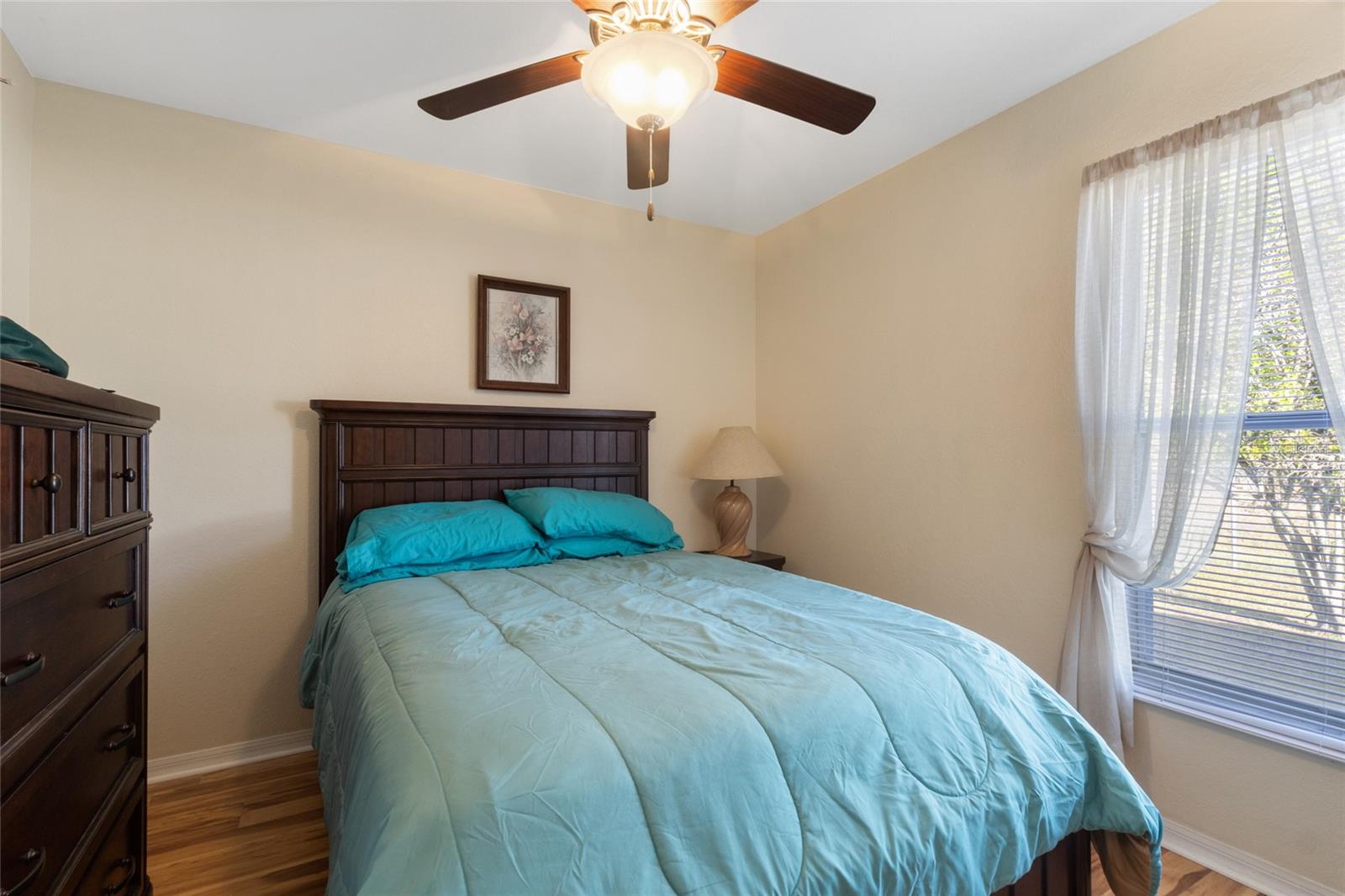 Image 16 of 28 For 723 Pelican Court