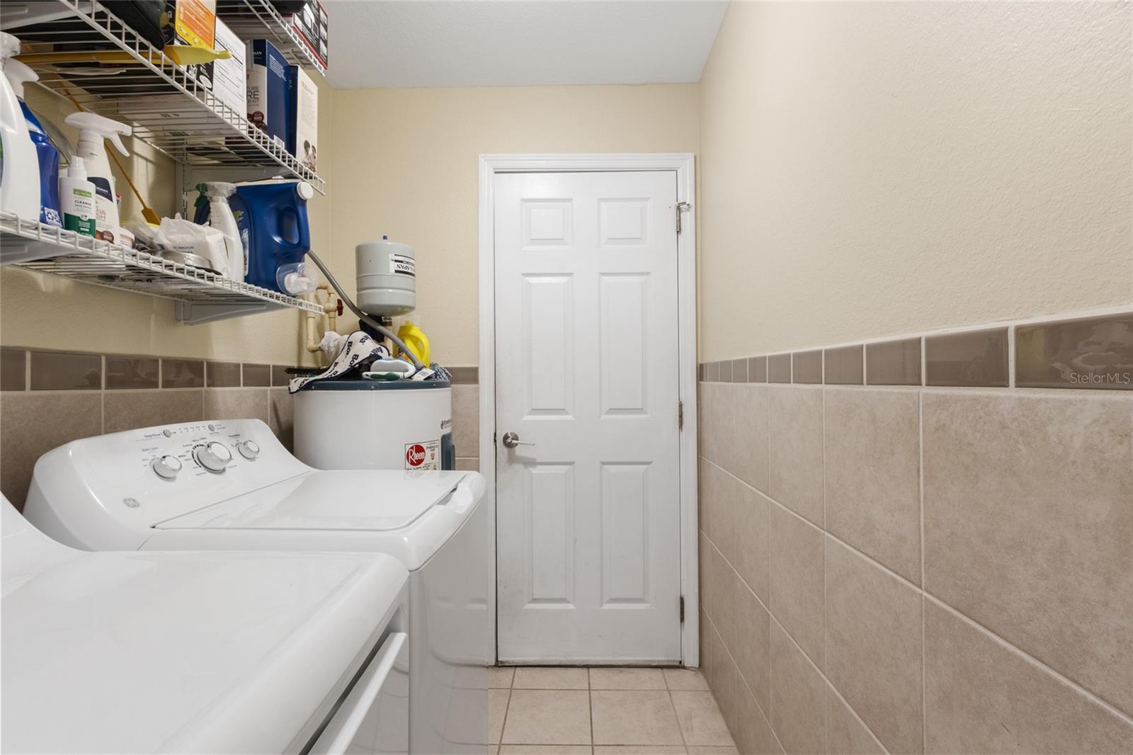 Image 23 of 28 For 723 Pelican Court