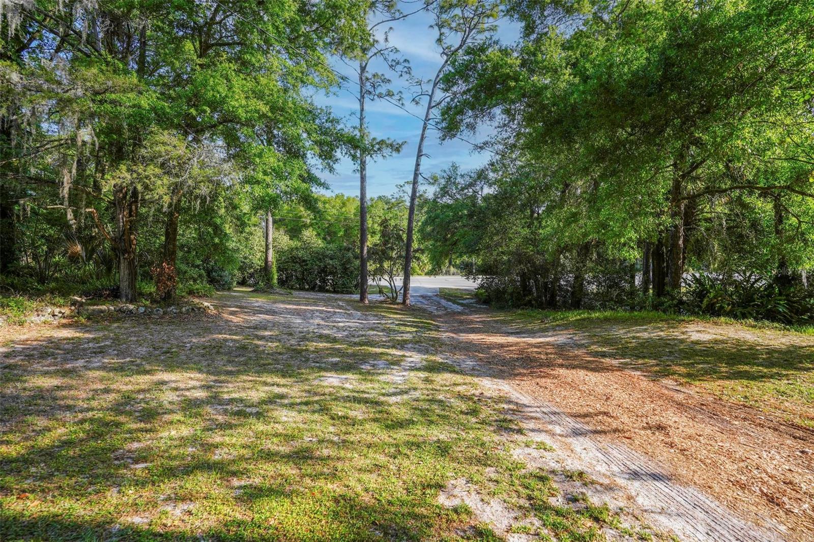 Image 36 of 62 For 26 Kelly Park Road