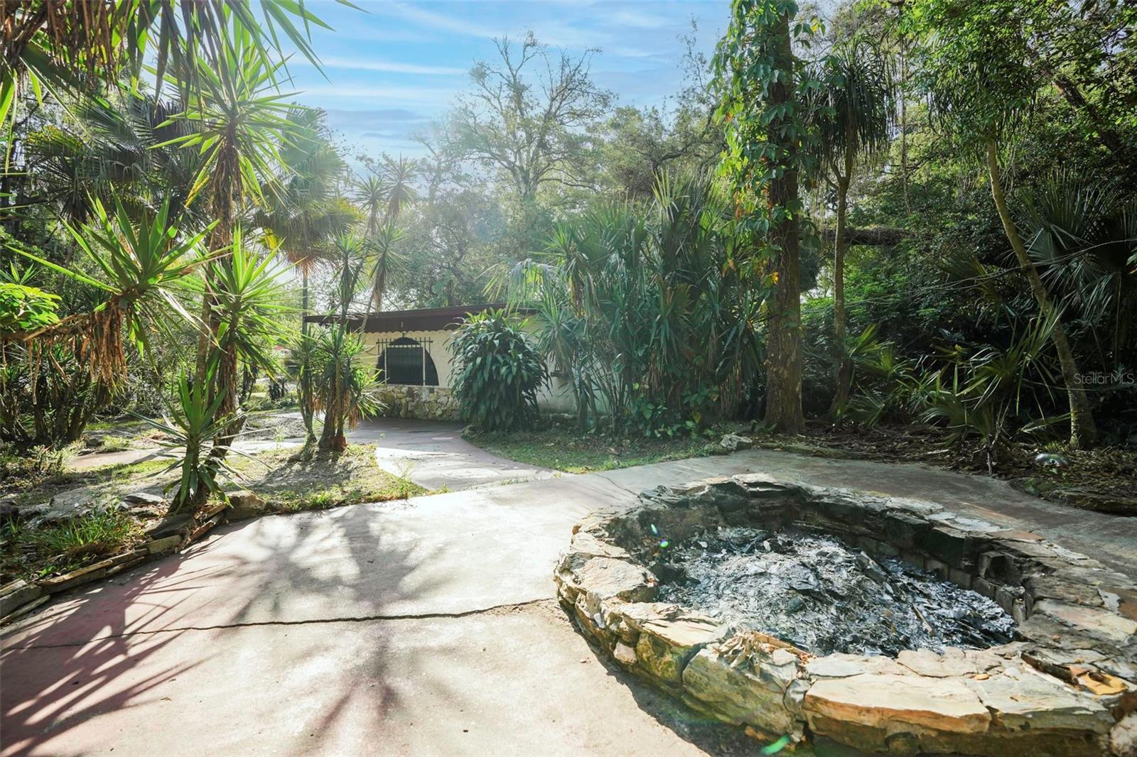 Image 42 of 62 For 26 Kelly Park Road